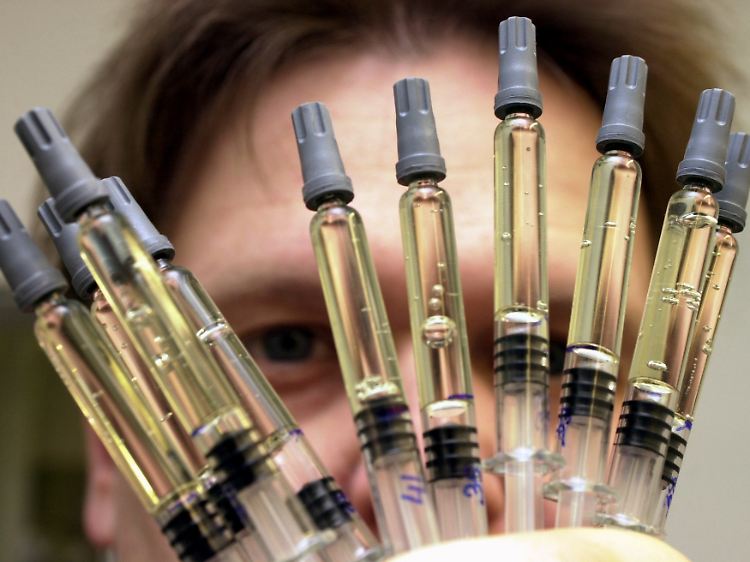 Mit Dronabinol, das aus Cannabis hergestellt wird, kann das Leiden schwerkranker Menschen gelindert werden.