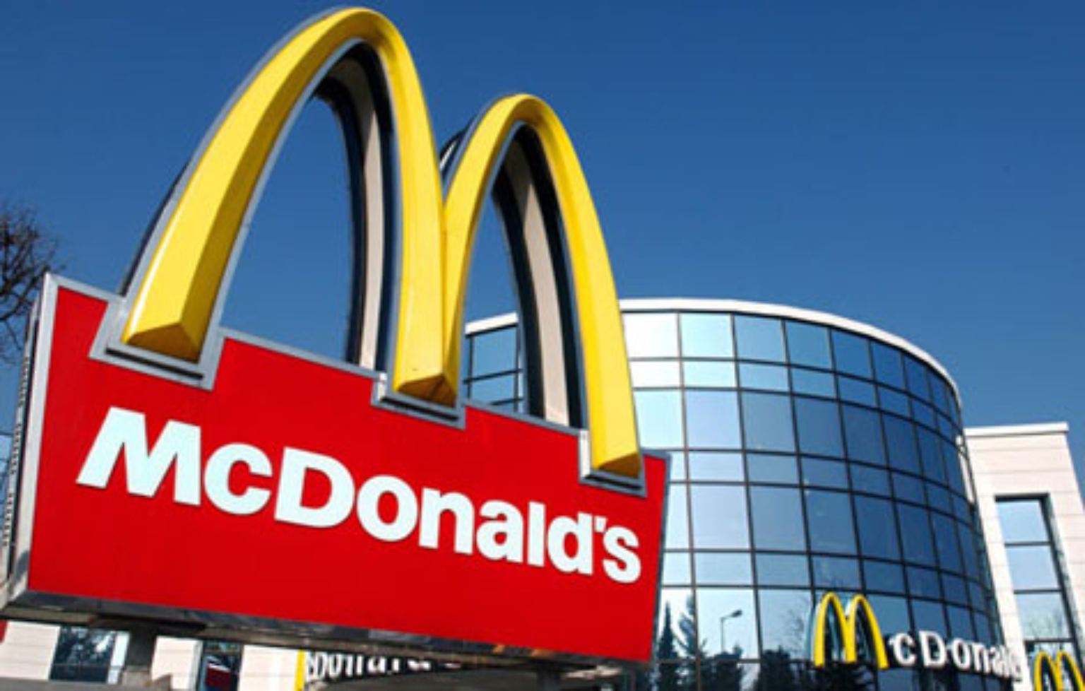 Mit Abstand der größte Arbeitgeber unter den US-Firmen in Deutschland ist der Fast-Food-Riese McDonald's. (Quelle: Amerikanische Handelskammer Deutschland, Stand September 2008)
