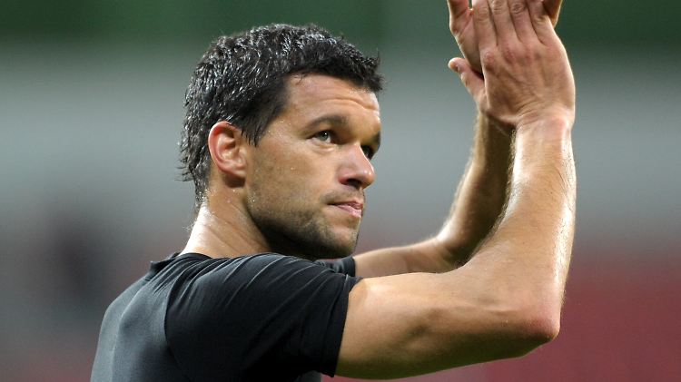 Applaus? Michael Ballack.