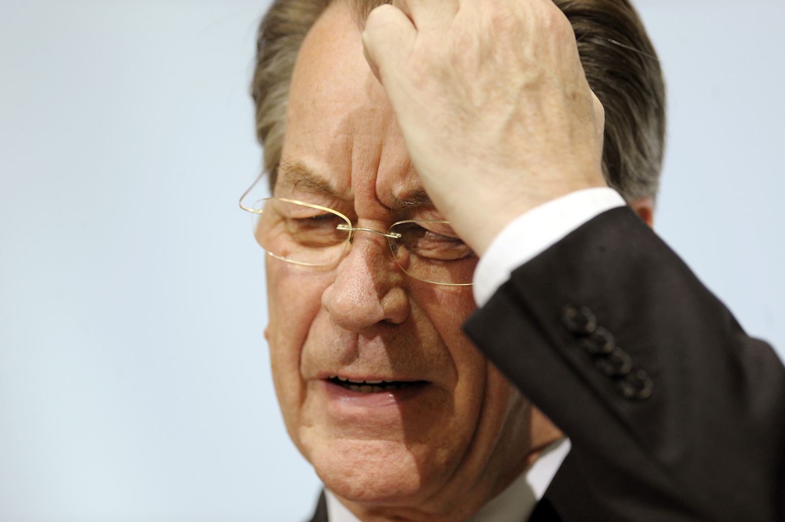 "Opposition ist Mist", pflegte Franz Müntefering zu sagen. Nur konsequent also, dass der SPD-Parteivorsitzende nach der enttäuschenden Bundestagswahl seinen Hut genommen hat.