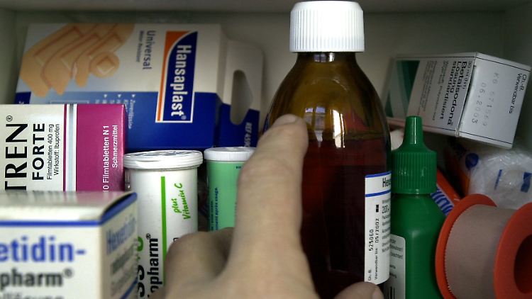 Wer "abgelaufene" Medikamente nutzt, spielt mit seiner Gesundheit.