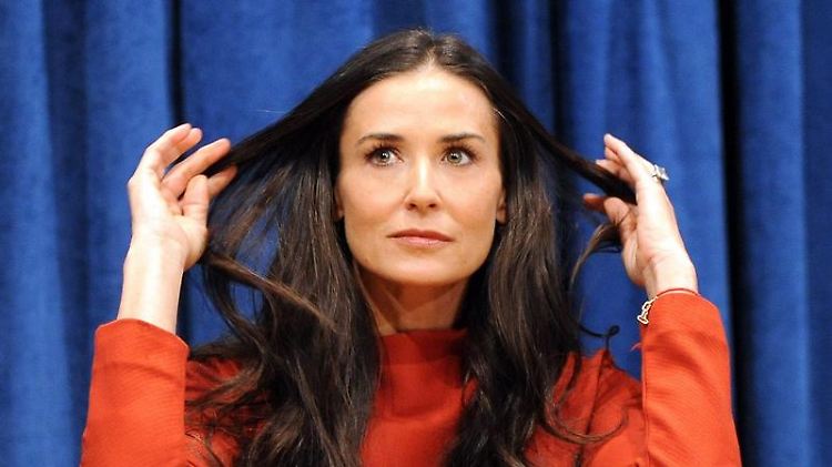Aus dem veröffentlichten Notruf geht hervor, dass Demi Moore wohl keine normale Zigarette vor ihrem Kollaps geraucht aht.