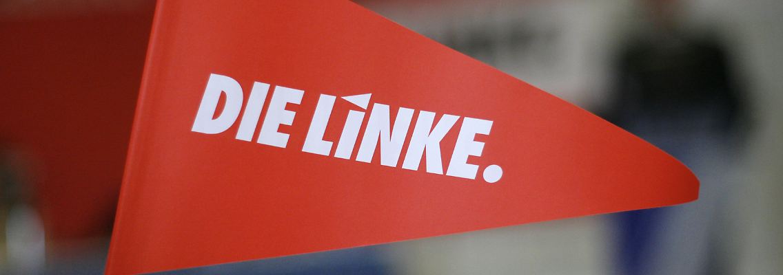 Normale Partei oder verfassungsfeindlich? CSU-General Dobrindt hat da schon eine Meinung.