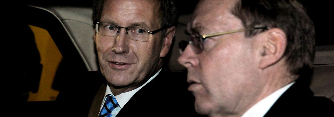 Wulff mit seinem Vertrauten Hagebölling.