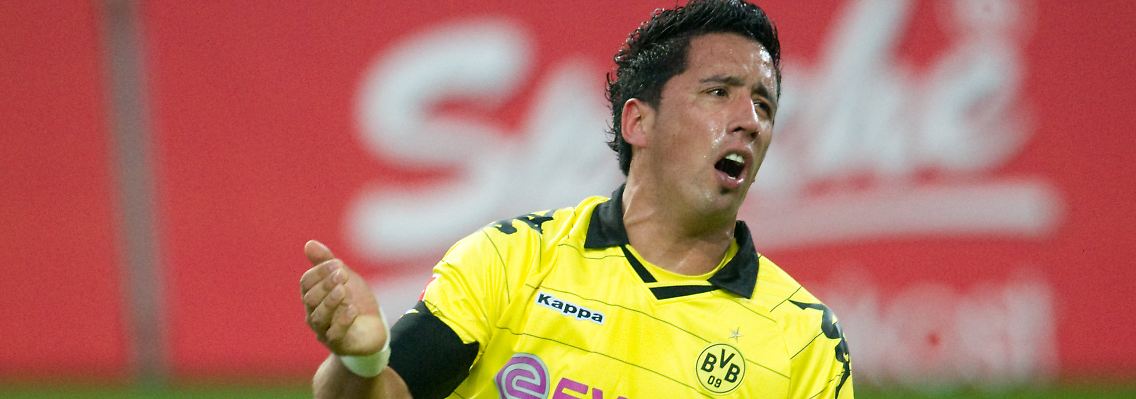 "Ich bin glücklich, dass ich in Dortmund bleibe": Lucas Barrios.
