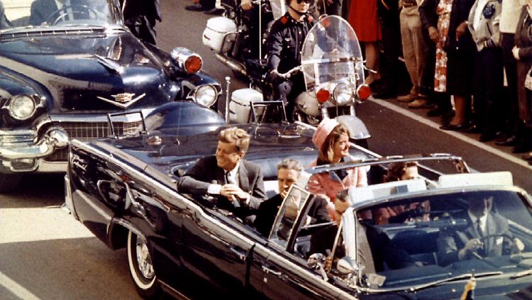 US-Präsident Kennedy am Tag seiner Ermordung in Dallas, Texas.