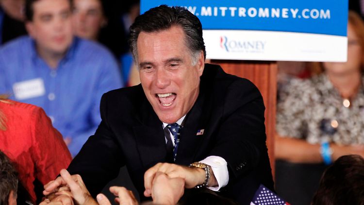 Mitt Romney präsentiert sich als der Mann, der die US-Wirtschaft aus dem Tal führen und Jobs schaffen kann.