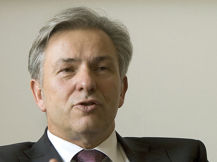 Klaus Wowereit denkt an härtere Maßnahmen.