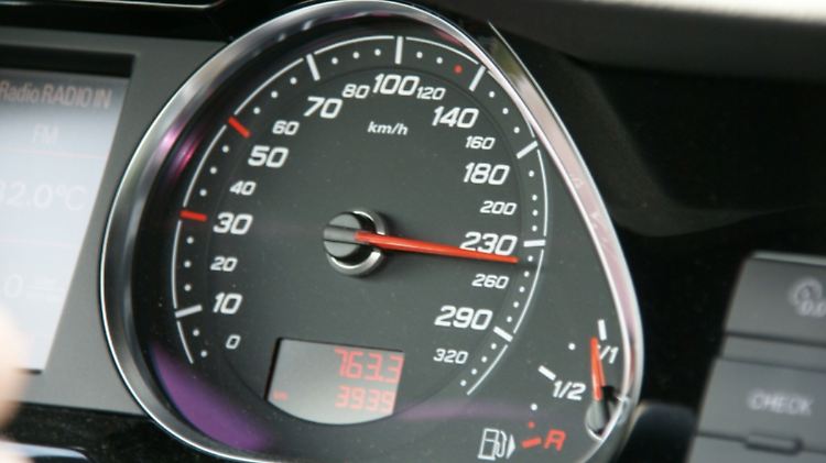 Tacho-Fälschung ist heute extrem einfach.