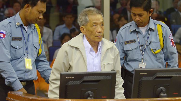 Kaing Guek Eay alias Duch wird für den Tod von Tausenden Menschen während der Herrschaft der Roten Khmer verantwortlich gemacht.
