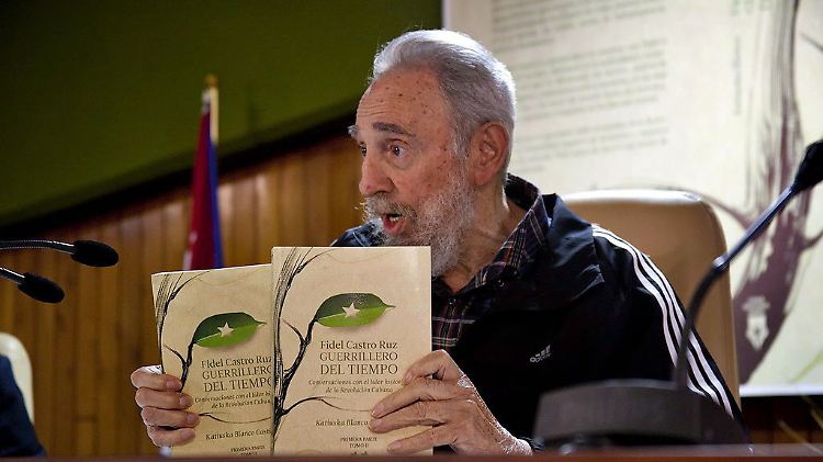 Fidel Castro bei der Präsentation seiner Memoiren.