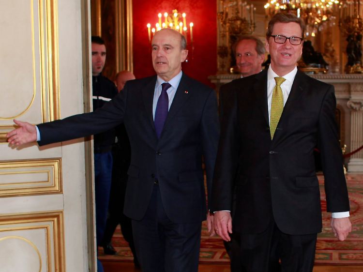 Auftritt der Außenminister: Frankreichs Alain Juppe (l.) und Guido Westerwelle. Sie wollen das syrische Volk nicht im Stich lassen.