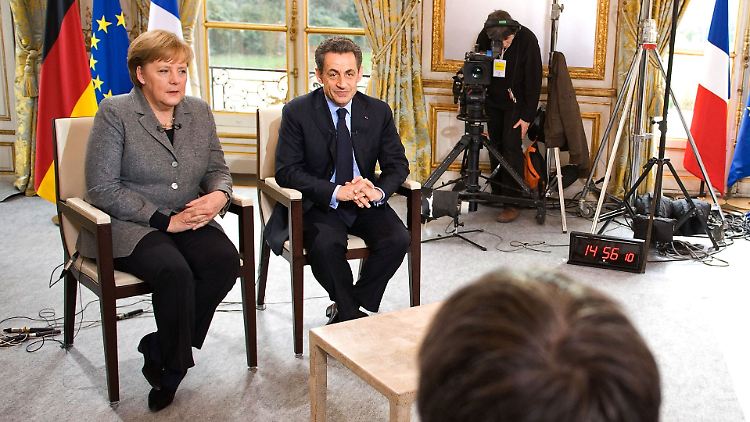 Ob sie im Wahlkampf auch den Sozialisten Hollande empfängt, beantwortete Merkel indirekt.