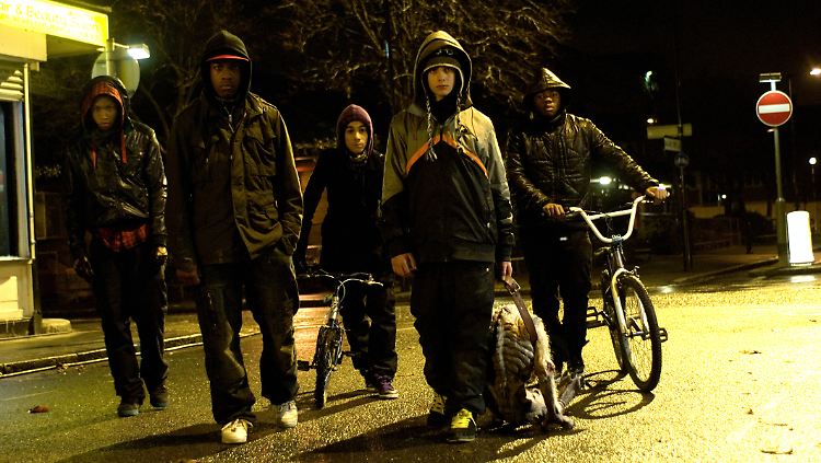 Die Gang: "Meine Stadt, mein Bezirk, mein Viertel, meine Gegend, meine Straßenzüge, mein Zuhause, mein Block."