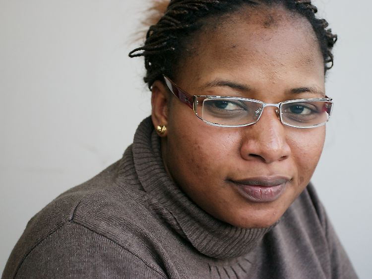 Havilatou Bah lebt seit 2008 in Deutschland. In Guinea ist sie als sechsjähriges Mädchen selbst Opfer einer Beschneidung geworden.
