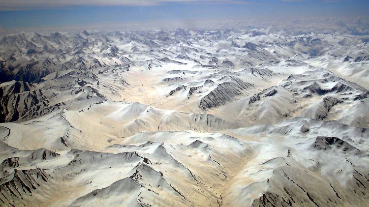Das Karakoram-Gebirge im pakistanischen Teil des Himalaya.