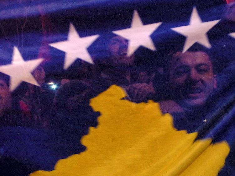 Das Kosovo ist seit eineinhalb Jahren unabhängig. Die ethnisch-motivierte Gewalt bleibt.