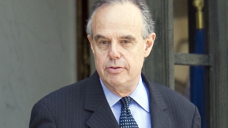 Die literarisch aufbereiteten Sextourismus-Erlebnisse des Kulturministers haben heftige Debatten ausgelöst.