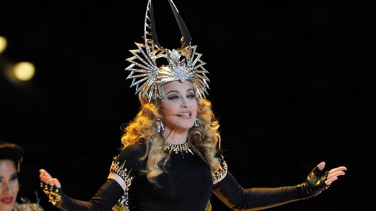 Neue Handtasche? Papperlapapp: Madonna ist besser.