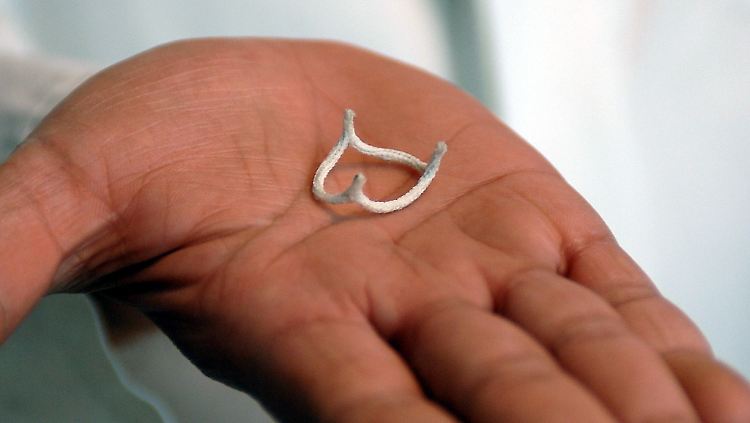 Kleiner Ring, große Wirkung: Undichte Aortenklappen können damit abgedichtet werden.