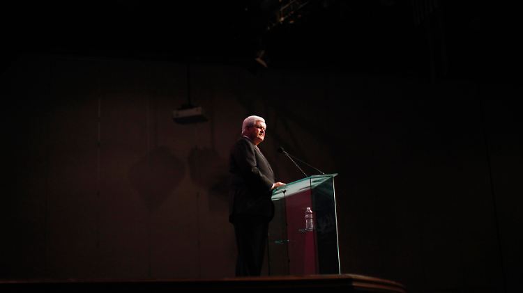 Newt Gingrich steht in seiner eigenen Partei oft allein da.