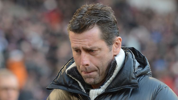 Entlassen: Michael Skibbe, Fußballtrainer.