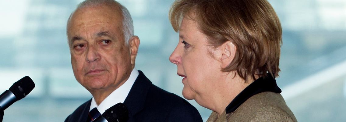 Al-Narabi und Merkel wollen die Gewalt in Syrien beenden.