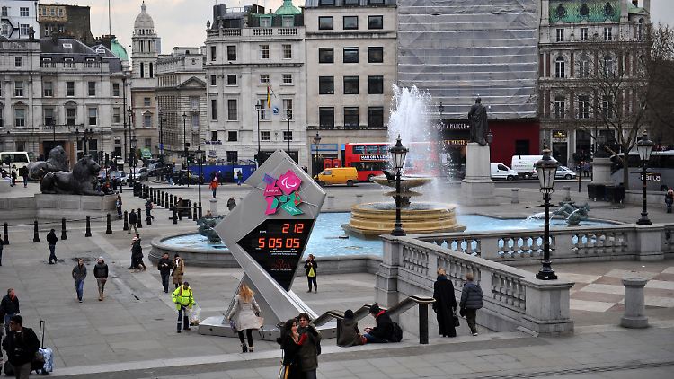 Olympia-Countdown-Uhr am Londoner Trafalgar Square (Bild vom 30. Januar 2012)