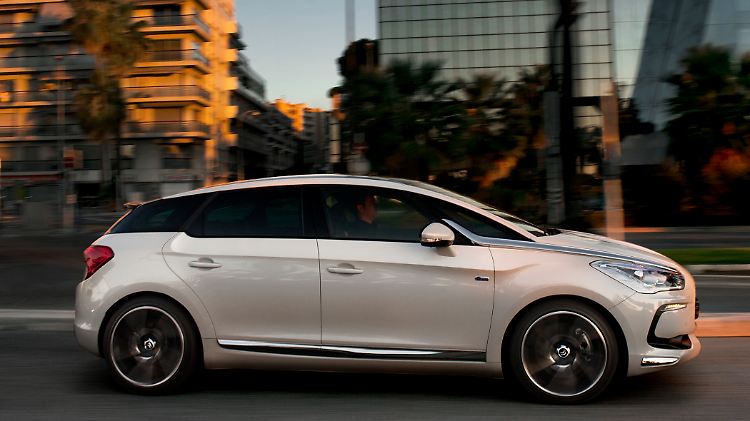 Der Citroen DS5 ist nicht nur optisch ein Avantgardist, sondern trägt unterm Blech auch zukunftsweisende Technik.