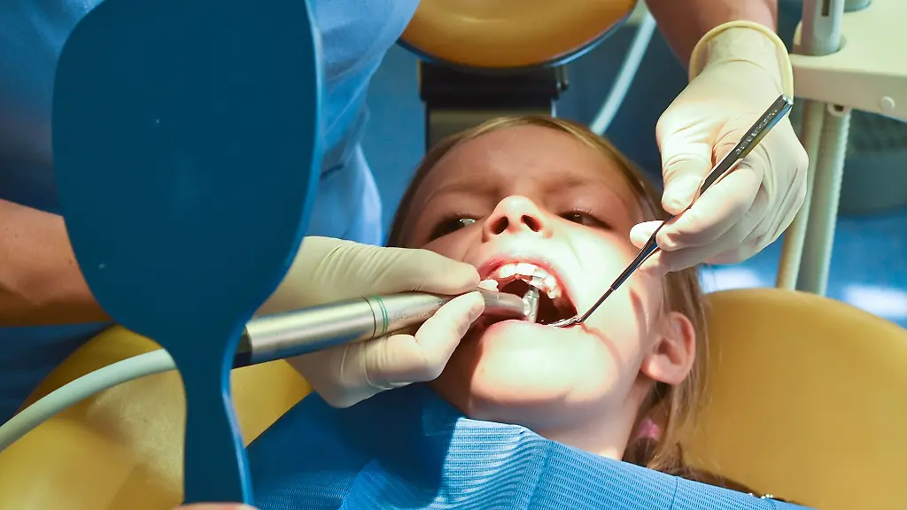 Die-Barmer-Krankenkasse-beobachtet-einen-laxen-Umgang-mit-Zahnarzt-Kontrollterminen-vor-allem-bei-Kleinkindern
