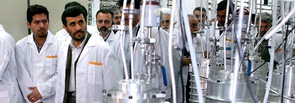 Irans Präsident Ahmadinedschad lässt sich gerne bei der Besichtigung von Atomanlagen sehen.