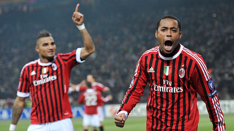 Mailands Robinho traf doppelt gegen desolate Londoner.