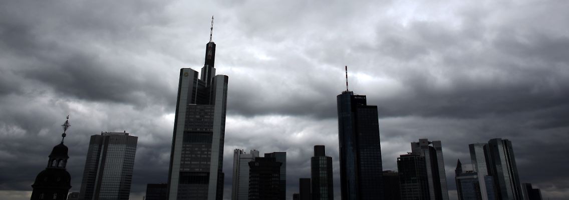 Banken leiden unter erschwerten Finanzierungsbedingungen und einer stärkeren Regulierung.