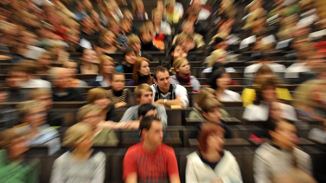 Vor allem unter Studenten stößt der Bachelor auf große Kritik.