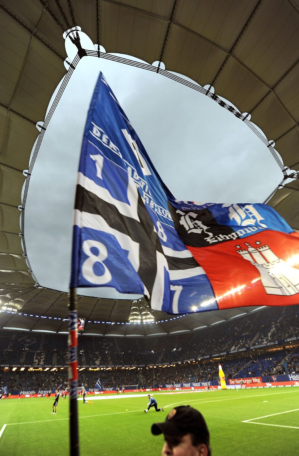 Ernüchterung nach einem schwachen Spitzenspiel in Hamburg, Erleichterung in München, Durchhalteparolen in Berlin: die Stimmen zum 9. Spieltag der 1. Fußball-Bundesliga.