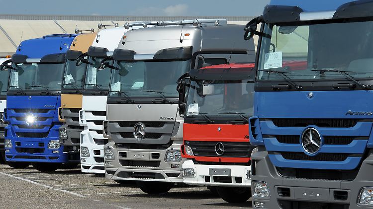 Daimler nimmt im Reich der Mitte Fahrt auf.