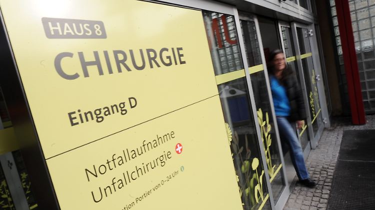 Prinz Johan Friso liegt in der Universitätsklinik für Allgemeine und Chirurgische Intensivmedizin in Innsbruck.