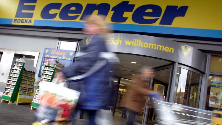 Wer die Ware zurückgibt, bekommt die Kosten erstattet.