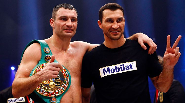 Die Klitschko-Bruder sind derzeit Schwergewichts-Weltmeister in insgesamt fünf Boxverbänden.