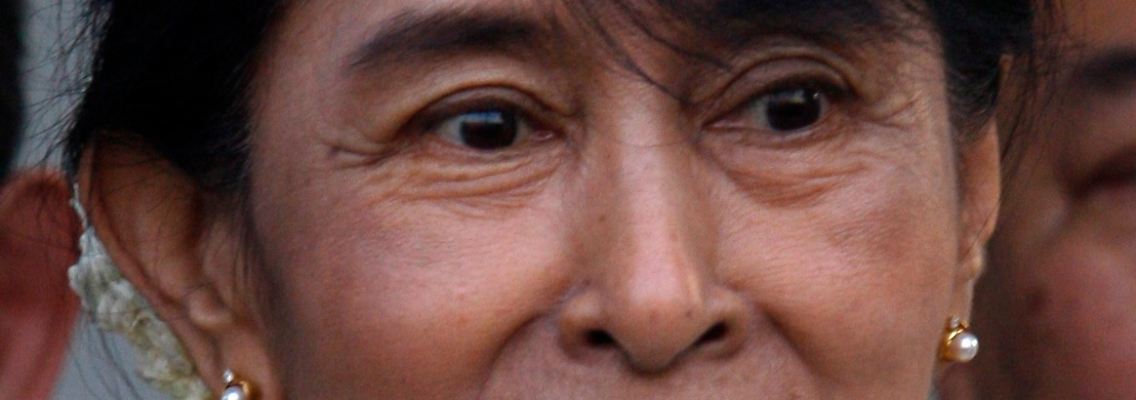 Suu Kyi zieht tausende Menschen an.