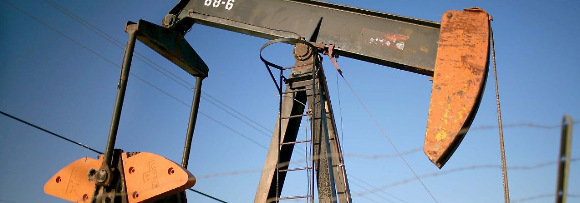 Ölpumpen bei Taft in Kalifornien: der US-Ölpreis ist erstmals seit einem Jahr über die Marke von 80 Dollar gestiegen.