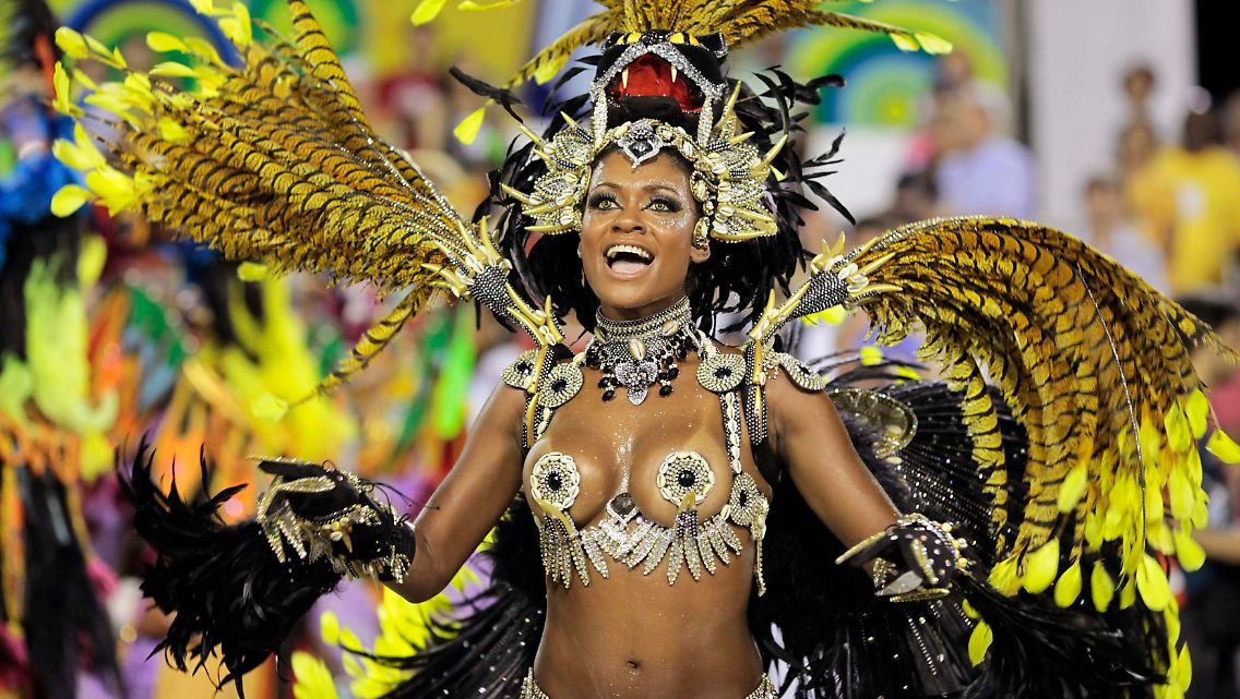 2012-02-20T081348Z_01_RIO537_RTRMDNP_3_BRAZIL-CARNIVAL.JPG7794831165022433563.jpg