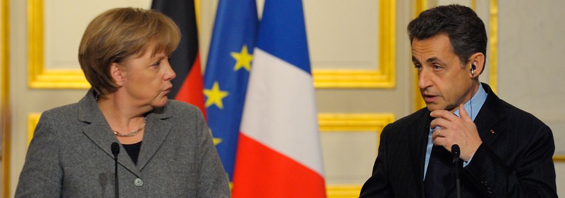 Madame Merkel und Monsieur le Président: Der deutsch-französische Motor will sparen.