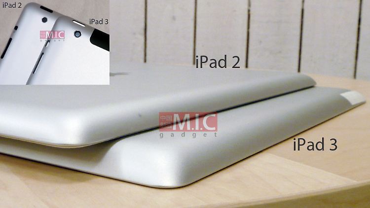 Das iPad 3 hat offenbar ein etwas dickeres Gehäuse als das iPad 2. Links oben ist zu sehen, dass Apple die Kamera verändert hat.