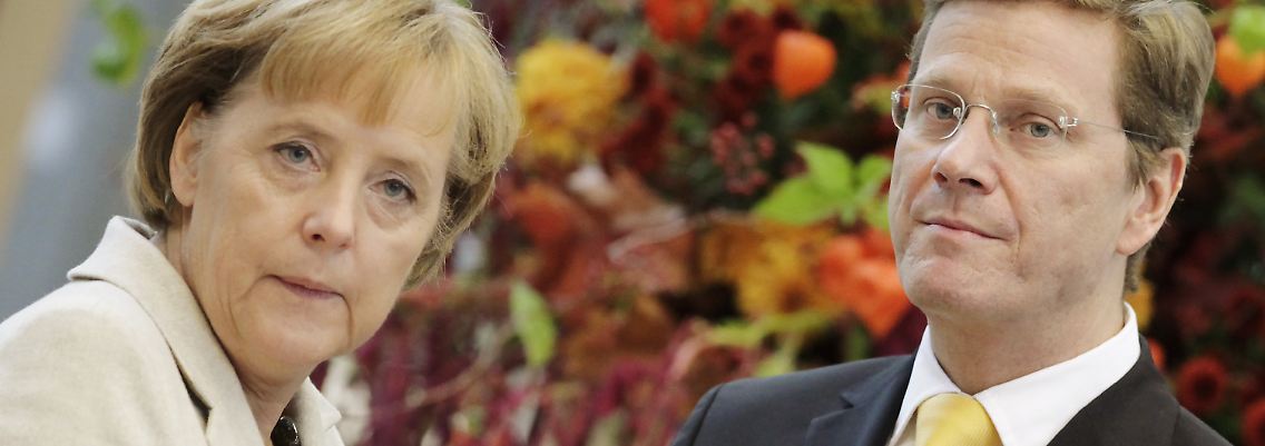 Müssen sich scharfe Kritik gefallen lassen: Merkel und Westerwelle.