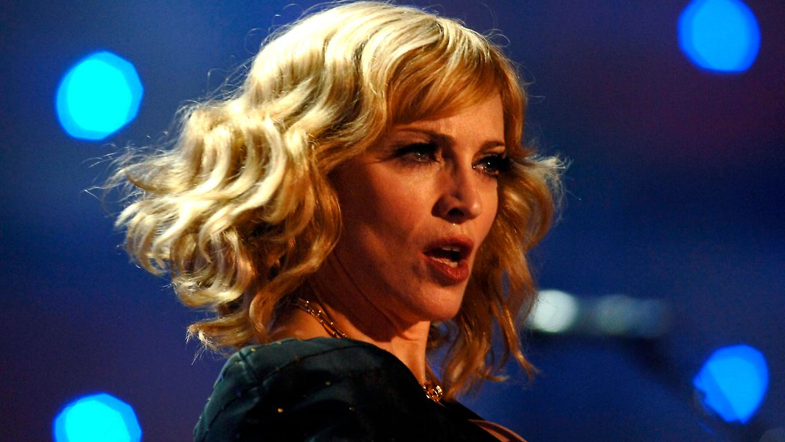 Madonna_Irritated_Neighbor_NY117.jpg3834345892640377862.jpg