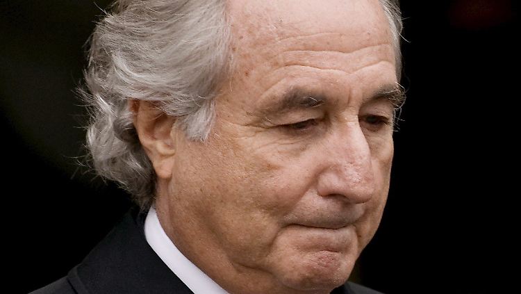 Ein ehemaliger Geschäftspartner von Bernie Madoff (Bild) wurde tot in seinem Pool gefunden.