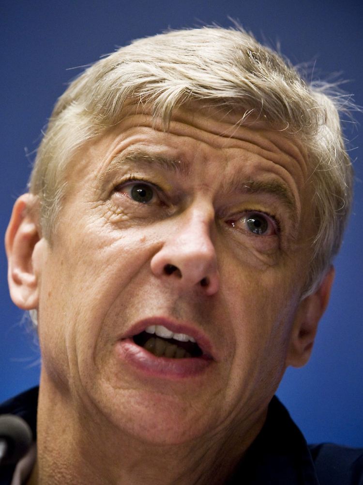 In der Saison 2003/2004 gingen Wengers "Gummers" als "Unbesiegbare" in die britische Fußball-Geschichte ein.