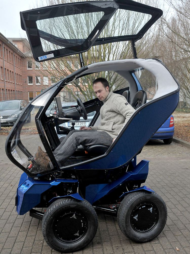 Bremer Wissenschaftler wollen mit dem intelligenten E-Mobil das Konzept Auto revolutionieren.