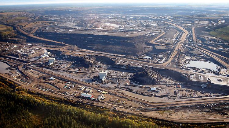 Ölsand-Tagebau bei Fort McMurray in Kanada: Einfach anzapfen ist bald Vergangenheit.